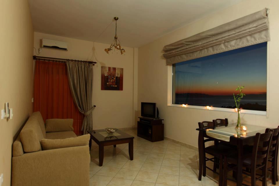 Nerotriviá Pantheon Hotel & Suites الغرفة الصورة